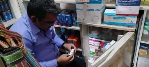 চুয়াডাঙ্গায় মেয়াদোত্তীর্ণ ব্লাড ব্যাগ ও ইনসুলিন রাখায় ফার্মেসিকে জরিমানা