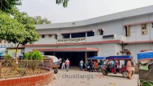 সরকারি হাসপাতালের ১ কিলোমিটারের মধ্যে নতুন ক্লিনিক নয়, চুয়াডাঙ্গায় তাহলে কী হবে?
