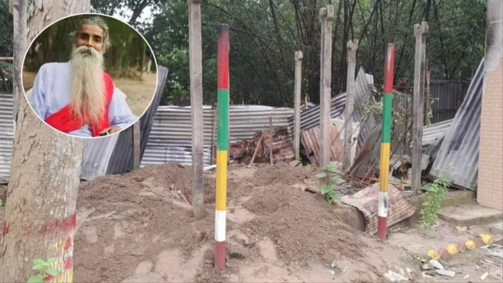দৌলতপুরে কবর থেকে পীরের মরদেহ তুলে দরবারে দাফনের অভিযোগ