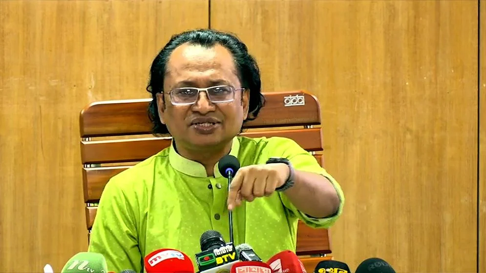 জ্বালানির দাম বাড়ায় জনগণকে ‘কাইন্ড’ হওয়ার আহ্বান জাহেদ উর রহমানের