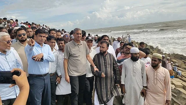 নাফ নদীর পোল্ডার প্রকল্প শেষ করতে নতুন কারিগরি সমীক্ষার উদ্যোগ