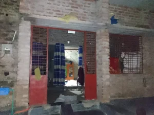 আলমডাঙ্গায় এক রাতেই একাধিক বাড়িতে চুরি, খোয়া গেছে মোবাইল ও স্বর্ণালংকার