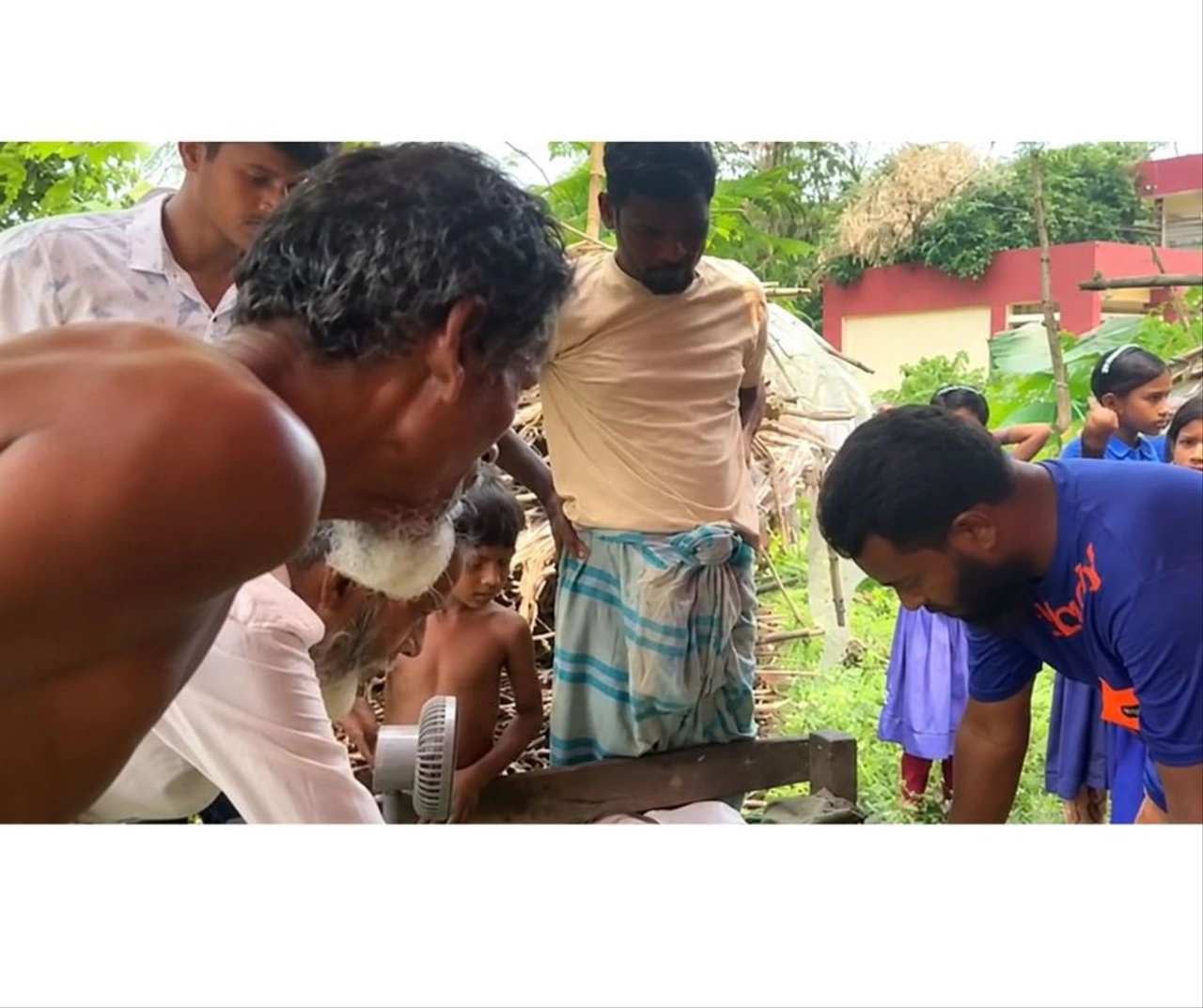 একদিনেই আলমডাঙ্গায় ঝরে গেল দুই শিশুর প্রাণ