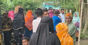 মহেশপুরে শিশুদের ফুটবল খেলা নিয়ে বিরোধ, লাঠির আঘাতে মামাশ্বশুর নিহত